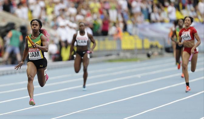 La giamaicana Shelly-Ann Fraser vola verso il successo:  il suo terzo oro in questa edizione dei Mondiali. Suoi anche gli sprint dei 100 e dei 200. LaPresse